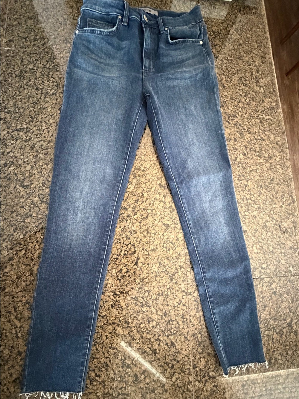 Joe's Jeans Skinny Jeans in Dark Blue Wash